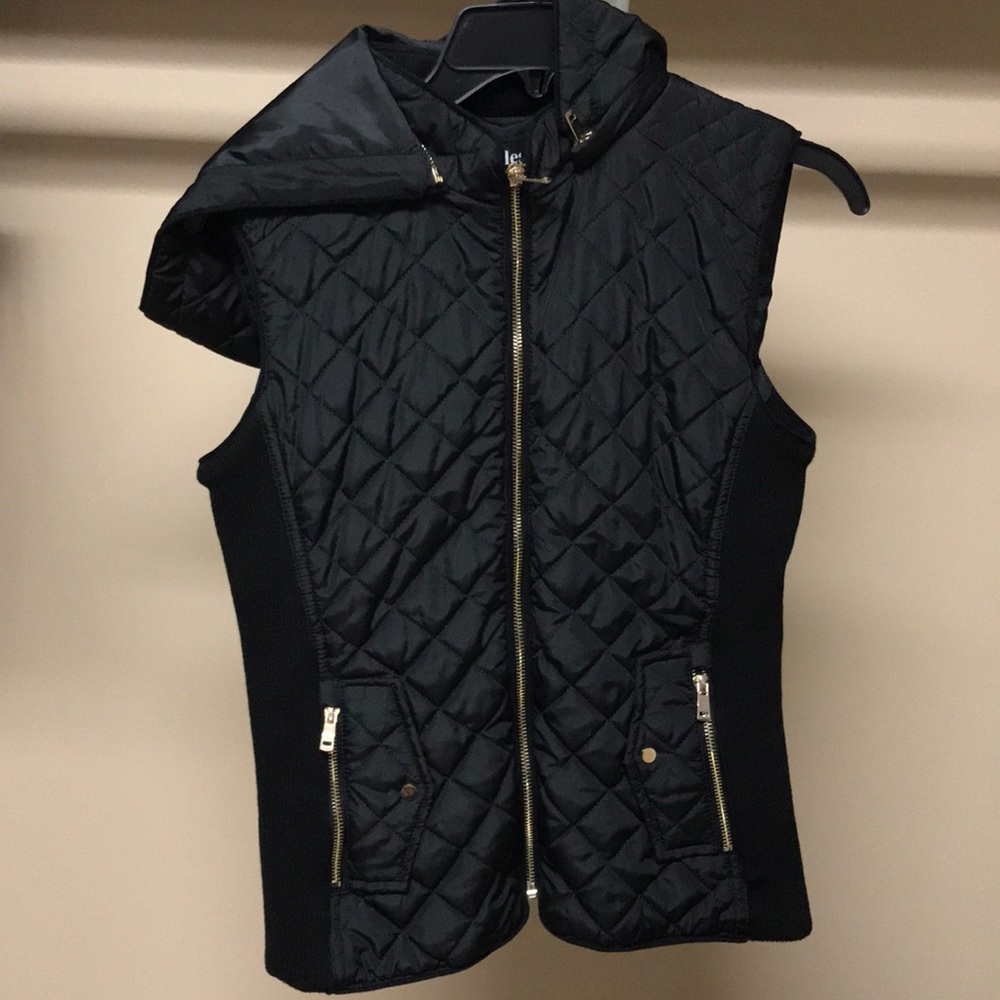 Hooded Vest - Black - Sz. Small
